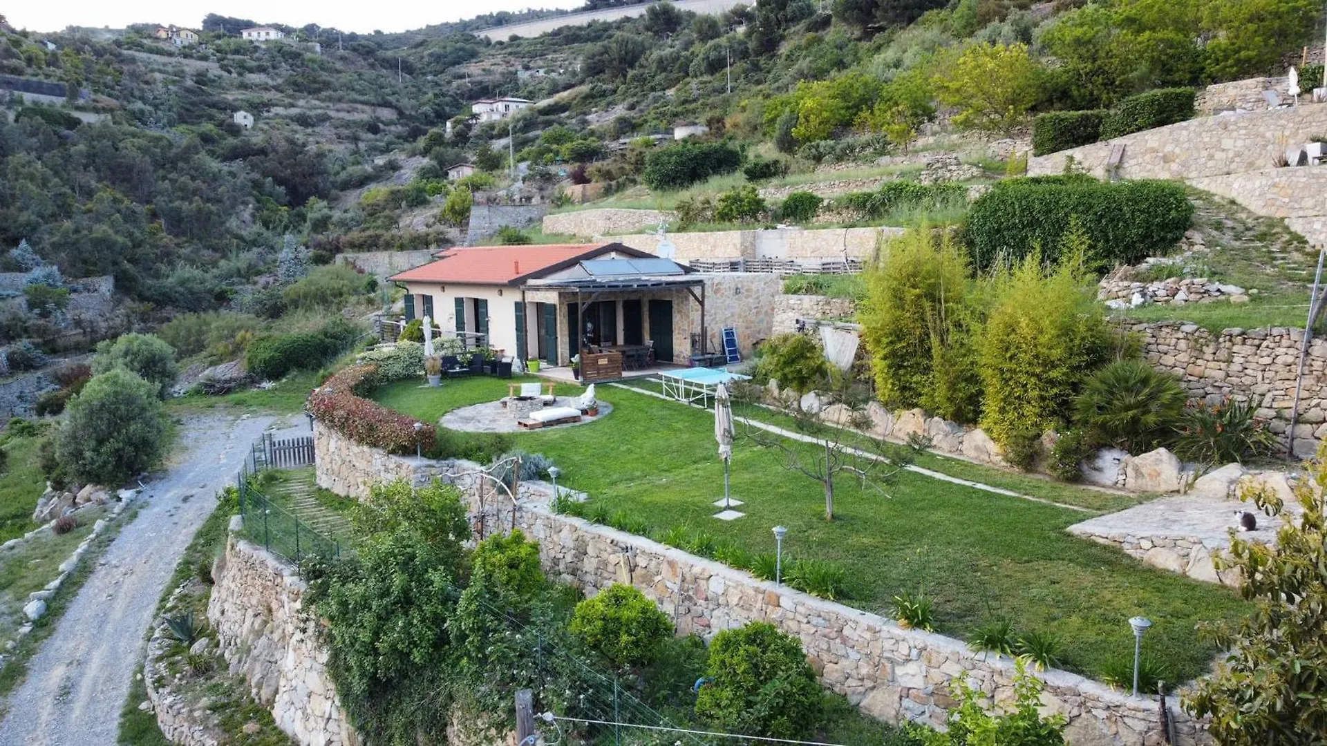 Affittacamere Agrilunassa Eco GuestHouse&Cottage Bordighera Italia